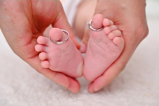 瓦房店7个月孕妇肚子疼